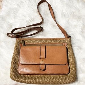 Fossil Kinley’s Acorn/Straw Crossbody Bag